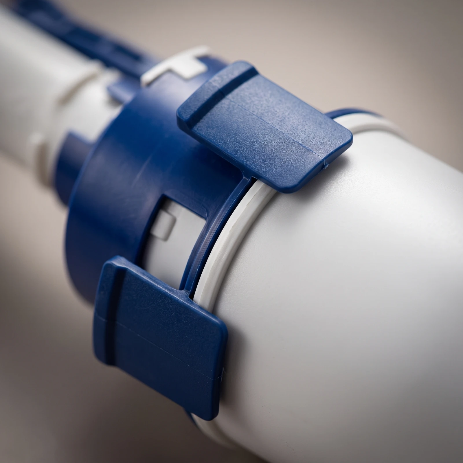 Concealed Cistern Valve Durable Cistern Flush Valve Hardware Universal Tool-Friendly for Plumbers, Bathroom Repair