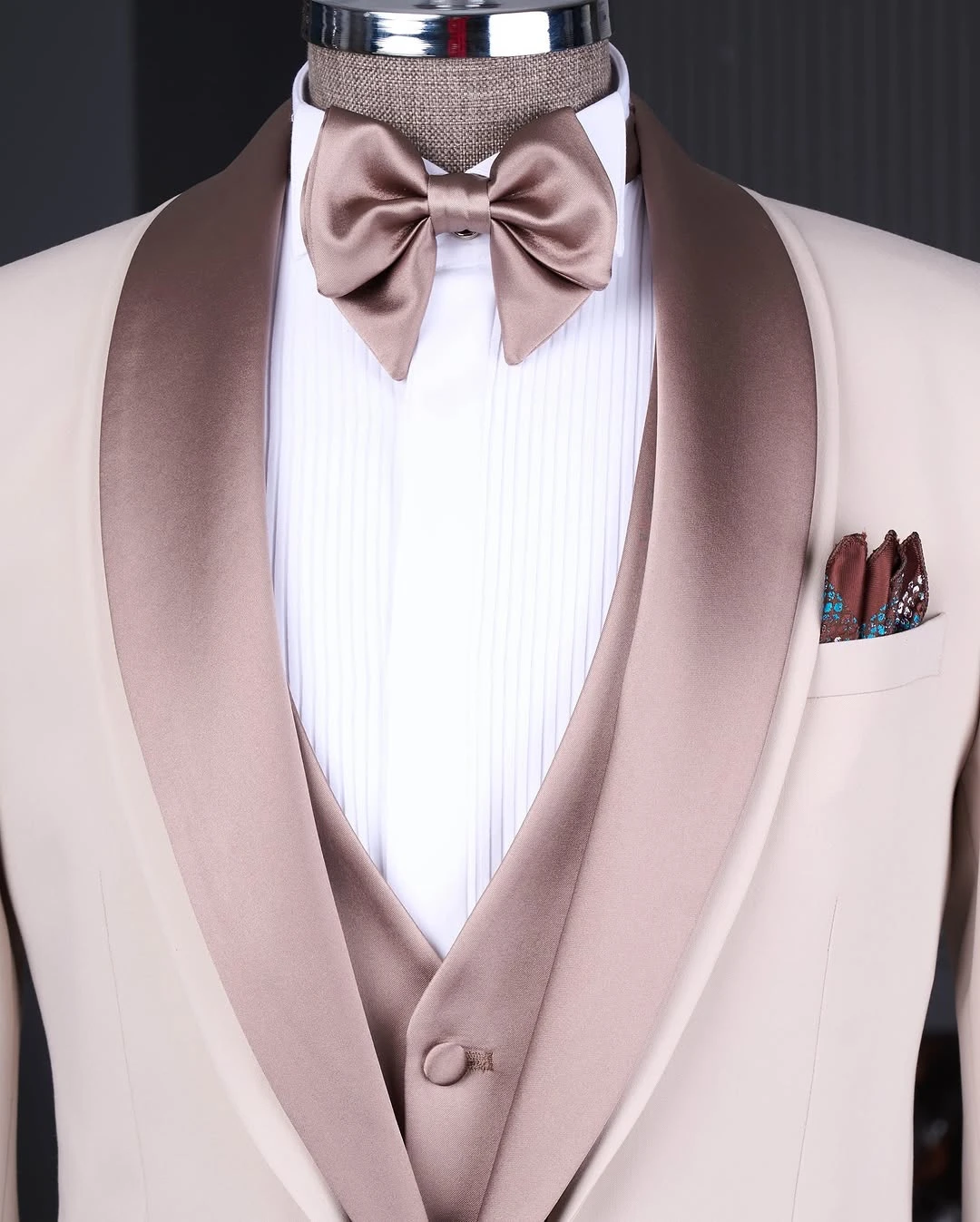 ชุดสูทแต่งงานใหม่สำหรับเจ้าบ่าว ปกผ้าคลุมไหล่คู่ กระดุมแถวเดียว ทักซิโด้ 2 ชิ้น เสื้อแจ็คเก็ต กางเกง ชุดราตรี งานเลี้ยง สามารถสั่งตัดได้