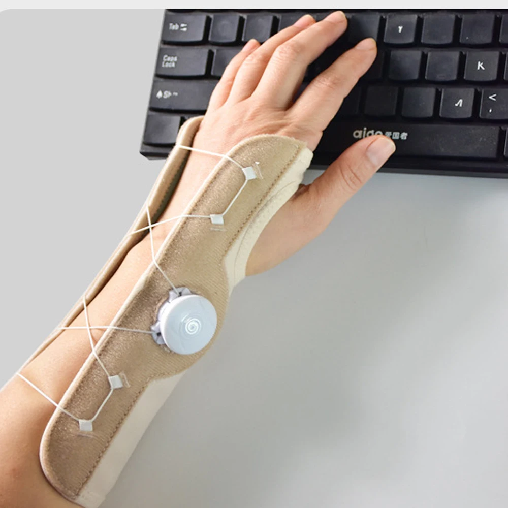 1PC Adjustable Knob Wrist Brace Carpal Tunnel Wrist Support Sleeve with Metal Splint Hand Brace for Pain Relief,Injuries,Sprains