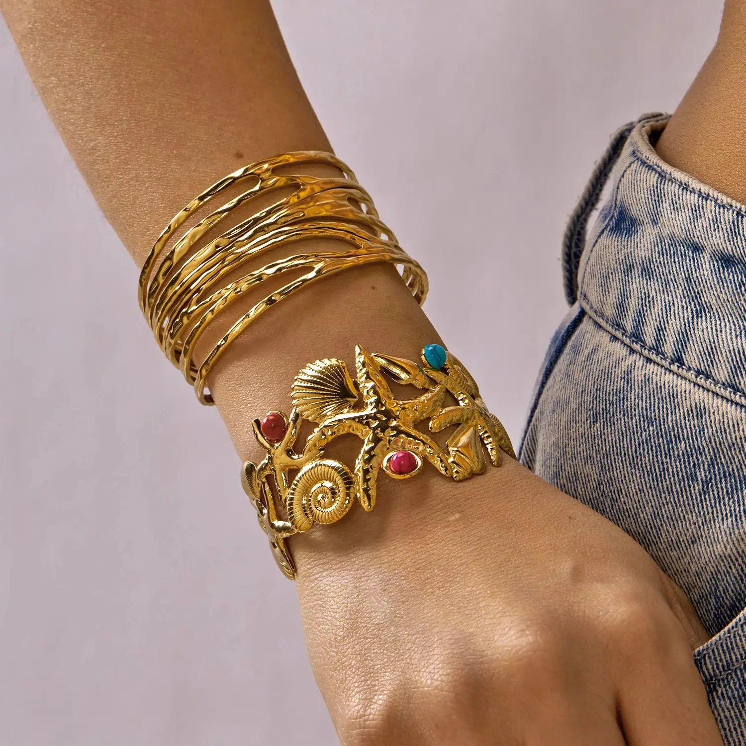 

Exaggerated Metal Shell Starfish Open Bangles for Women Stainless Steel Hollow Geometry Wrap Cuff Bracelet Summer Wrist Jewelry