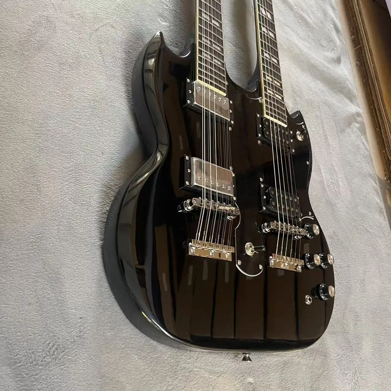 Electric Guitar 6-Chord+12 Chord Double Path Electric Guitar, Black Body, Factory Shipping Real Picture, In Stock, Order and Shi