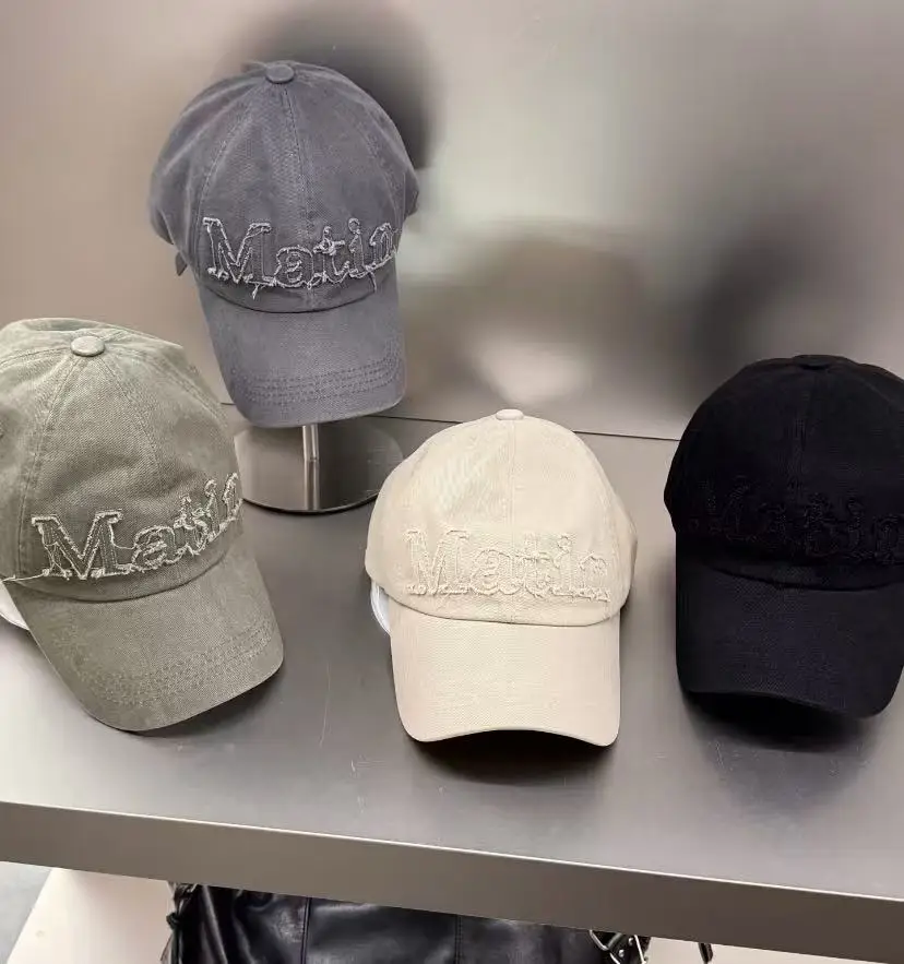 Matin 26SS Broken Tassel Baseball Cap Unisex Autumn Winter Cotton Hat Youth Badge Pattern Cap for Men And Women