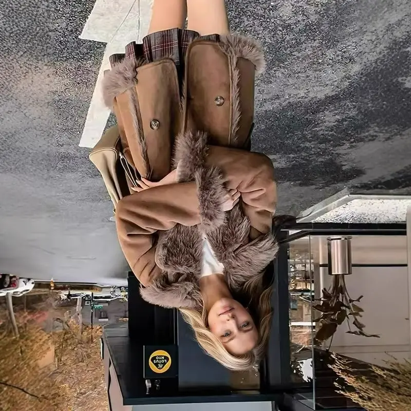 

Новая модная универсальная повседневная теплая верхняя одежда 2026 года: осенне-зимнее элегантное стильное короткое пальто из меха в европейско-американском стиле для женщин