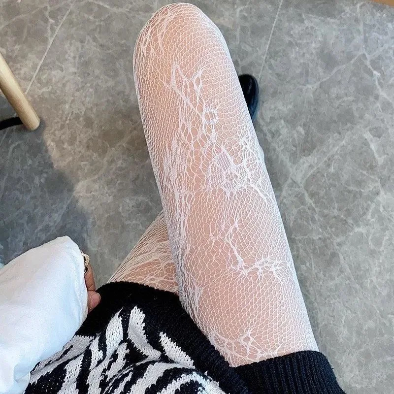 Hollow Lace Mesh Stockings with Bottom Pantyhose Lolita Retro Floral Vine White Black Stockings for Women image 3