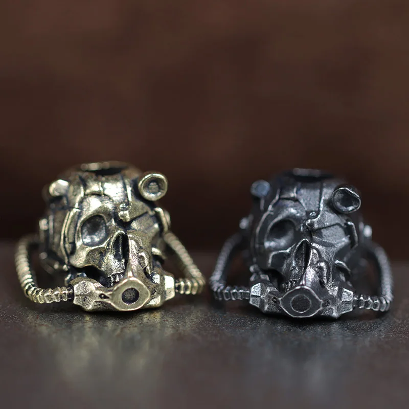 

Biochemical Skull Helmet Brass Knife Beads EDC DIY Paracord Woven Bracelets Lanyard Pendants Accessories Outdoor Tool Hangings