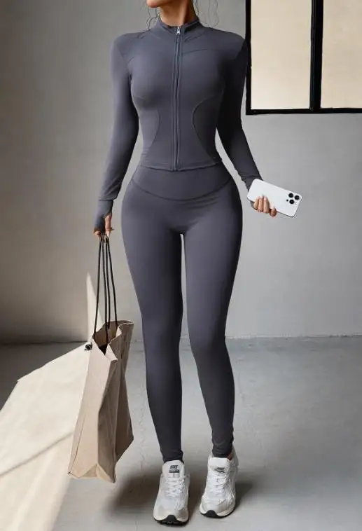 

Women's Sports Style 2-Piece Set Spring New Solid Color Fashion Tight Zipper Front Long Sleeve Coat High Waist Tight Pants Set