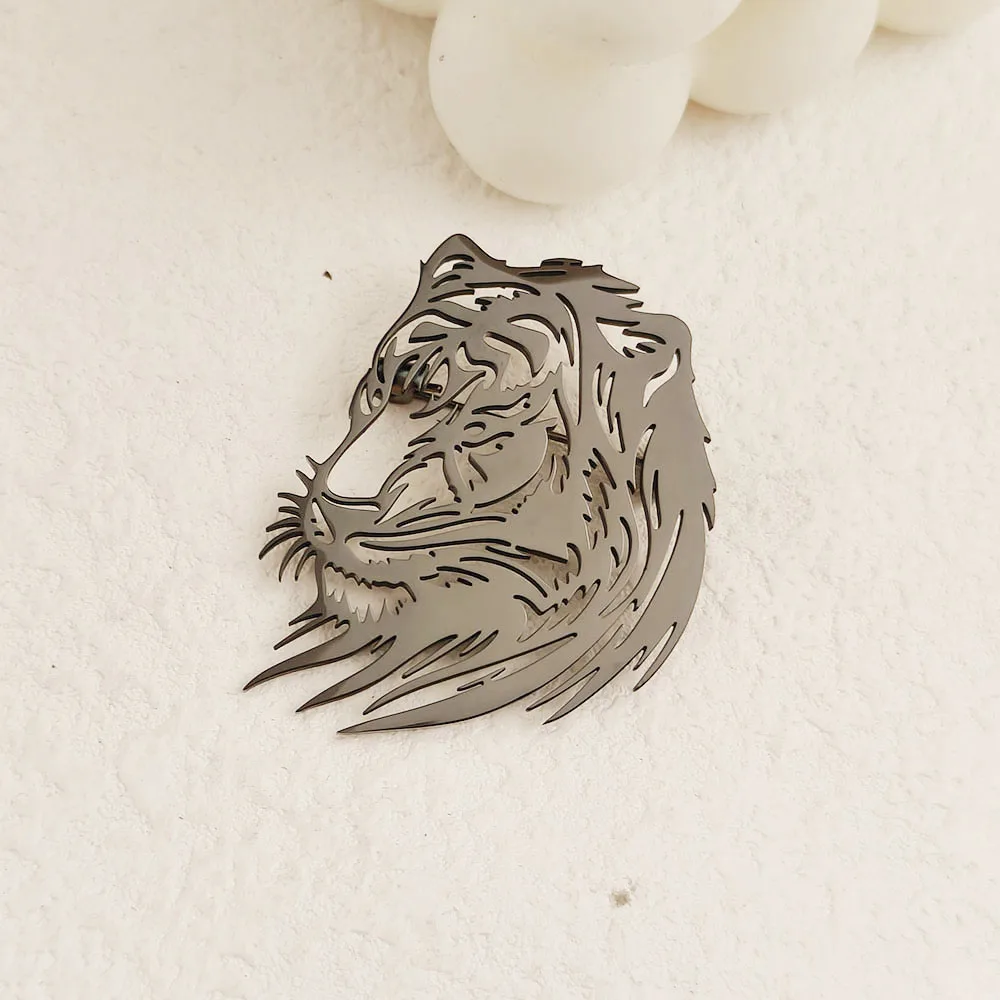 Art carving domineering tiger head brooch fashion suit lapel pin costume backpack accessories Party gift for friends view 4