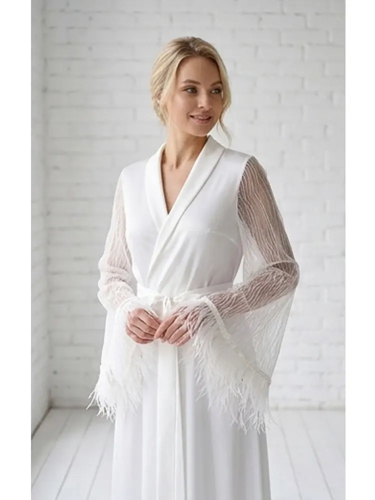

Luxury Bridal Robe with Ostrich Feathers Lace Wedding Dressing Gown Beaded Sleeves Elegant One-piece Shawl V-shaped Collar Robes