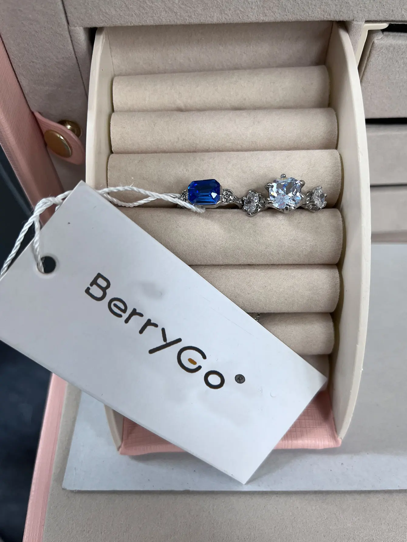 Berrygo (изделия, ювелирные, женщин, серьги) купить от 1 777,00 руб. Модное ювелирное украшение на 1rub.ru