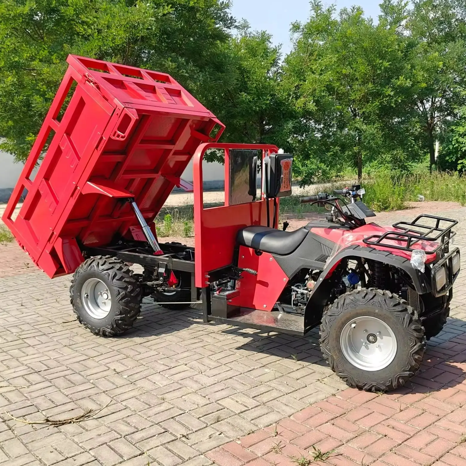 Factory Direct 300cc All Terrain Vehicle Four Wheel Drive Off Road for Farm Cargo Transport With Winch