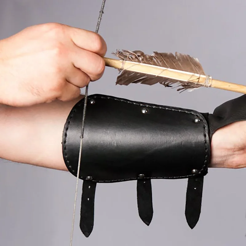 Medieval Renaissance Archer Hunter PU Leather Bracer Traditional Bow Hunting Shooting Accessory Halloween Props Archery Gauntlet