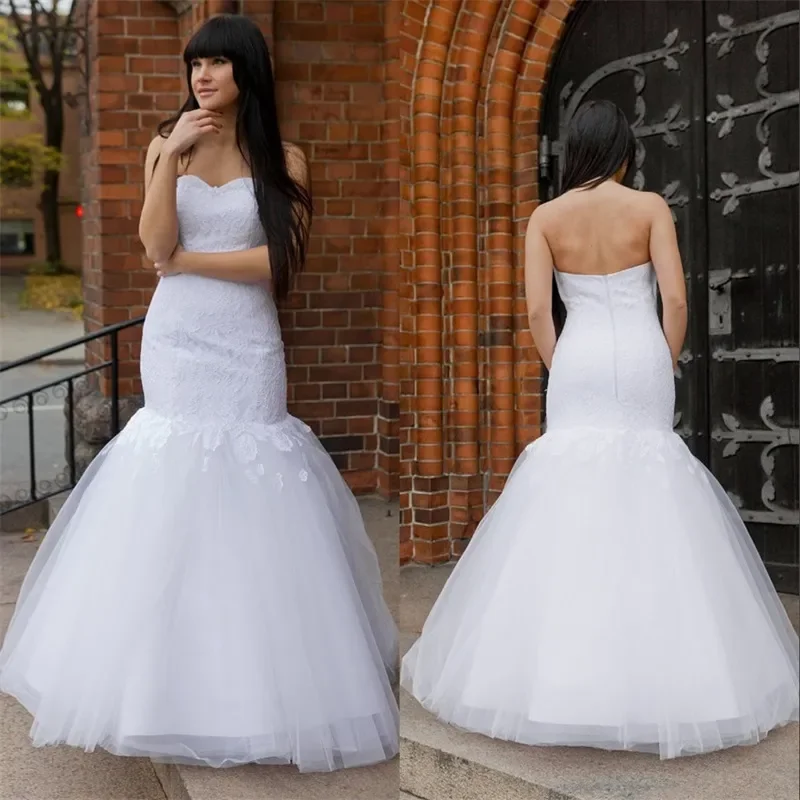 Vestido de novia de sirena de encaje con corsé y falda de tul Vestidos de novia elegantes hasta el suelo con escote en forma de corazón sin espalda blancos