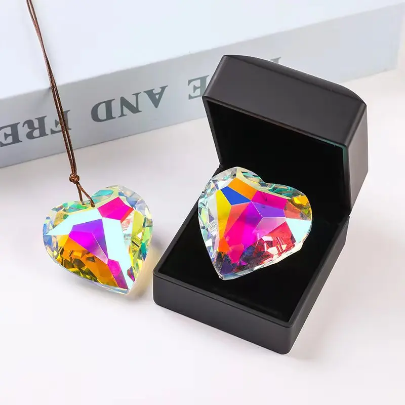 

45/30mm Multicolor Prism Suncatcher with Gift Box Garden Decorations Heart Shaped Pendant Crafts Rainbow Maker Window Decor