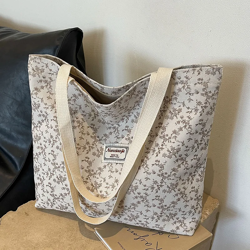Floral White