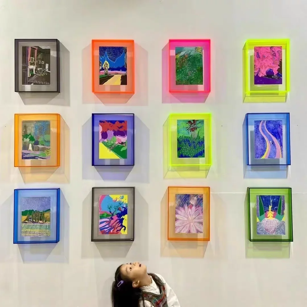 Thick Acrylic Hollow Translucent Photo Frame for Wall, Acrylic Photo Frame for Picture and Paintings Desktop Decoration