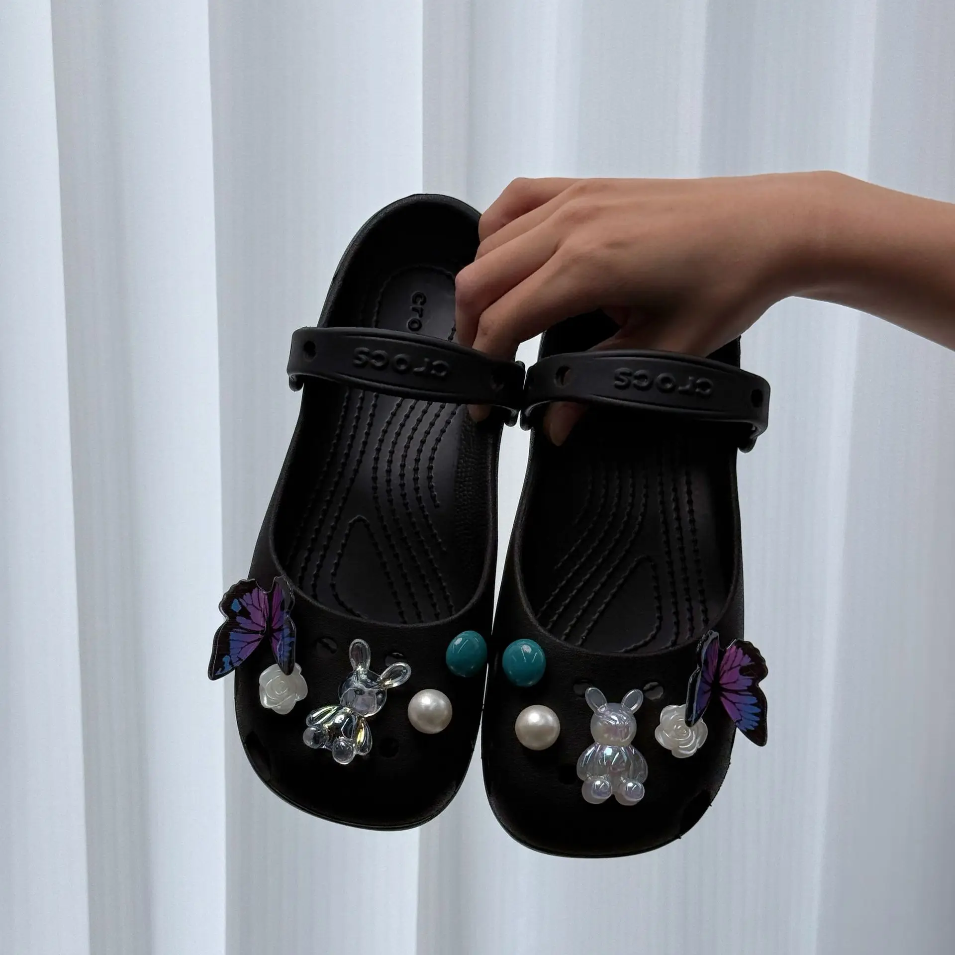 10pcs Butterfly Design Shoe Charms Set with Detachable Flower Buckle for Garden Shoes Cute Holiday Gift Idea