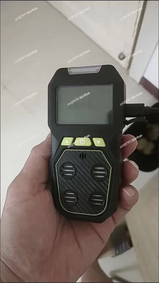 4-In-1 Gas Detector…