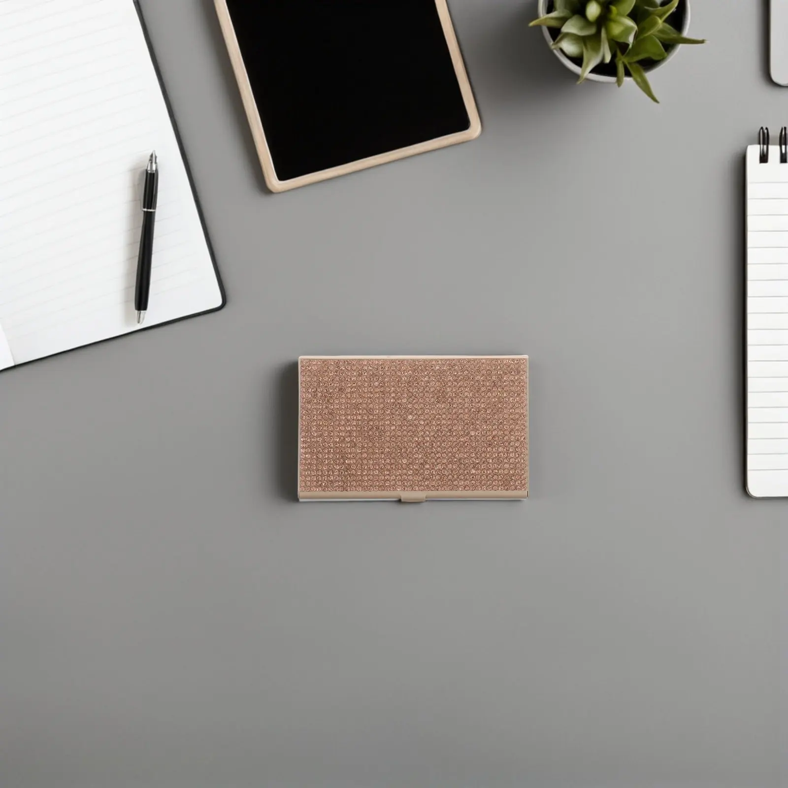 porta-cartoes-de-visita-em-liga-de-aluminio-ultrafino-com-detalhes-em-strass-cor-de-rosa-para-uso-em-mesa-organizador-de-cartoes-de-identificacao-portatil-ideal-para-escritorio-e-para-mulheres