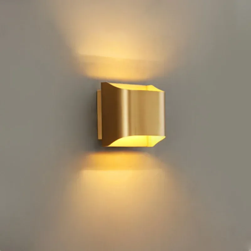 Modern Minimalist Designer Creative Art Minimalist Copper Brass Wall Sconce Wall Lamp for Study Living Room Bedside Stairs light