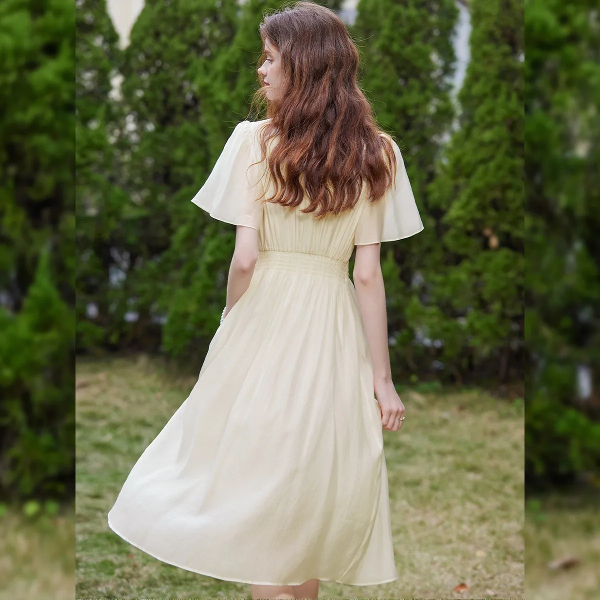 لويس ياو الخامس الرقبة فقاعة كم فستان التخسيس 2025 الصيف أنيقة سلسلة من الخرز مسمار حبة الشريط الديكور فستان طويل للنساء #5