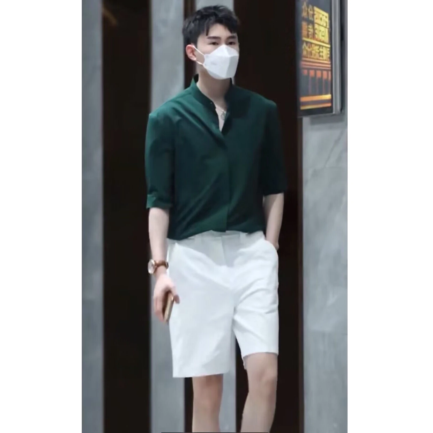 New Chinese Style Men's Shirt Stand Collar Short Sleeve Slim Fit Ice Silk Chiffon No Ironing Required Fashionable Design