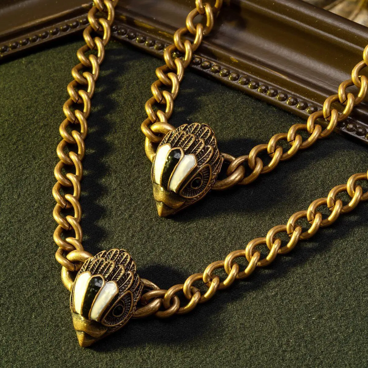 Medieval Jewelry Retro Eagle Head Light Luxury Elegant Necklace Bracelet