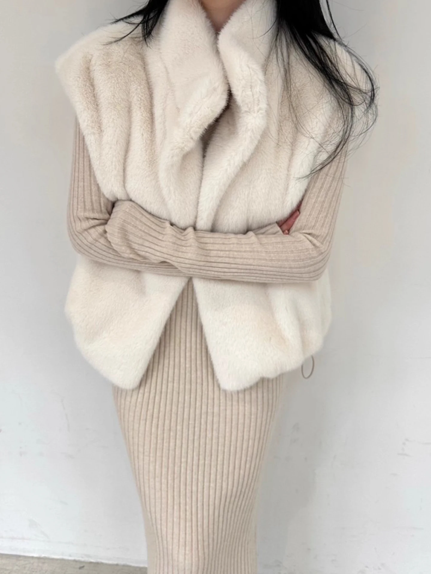 

Шикарный зимний женский жилет из искусственного меха, пальто с высоким воротником, свободный крой, Dstring Fem Faionable, длинный свеч, застежка-молния