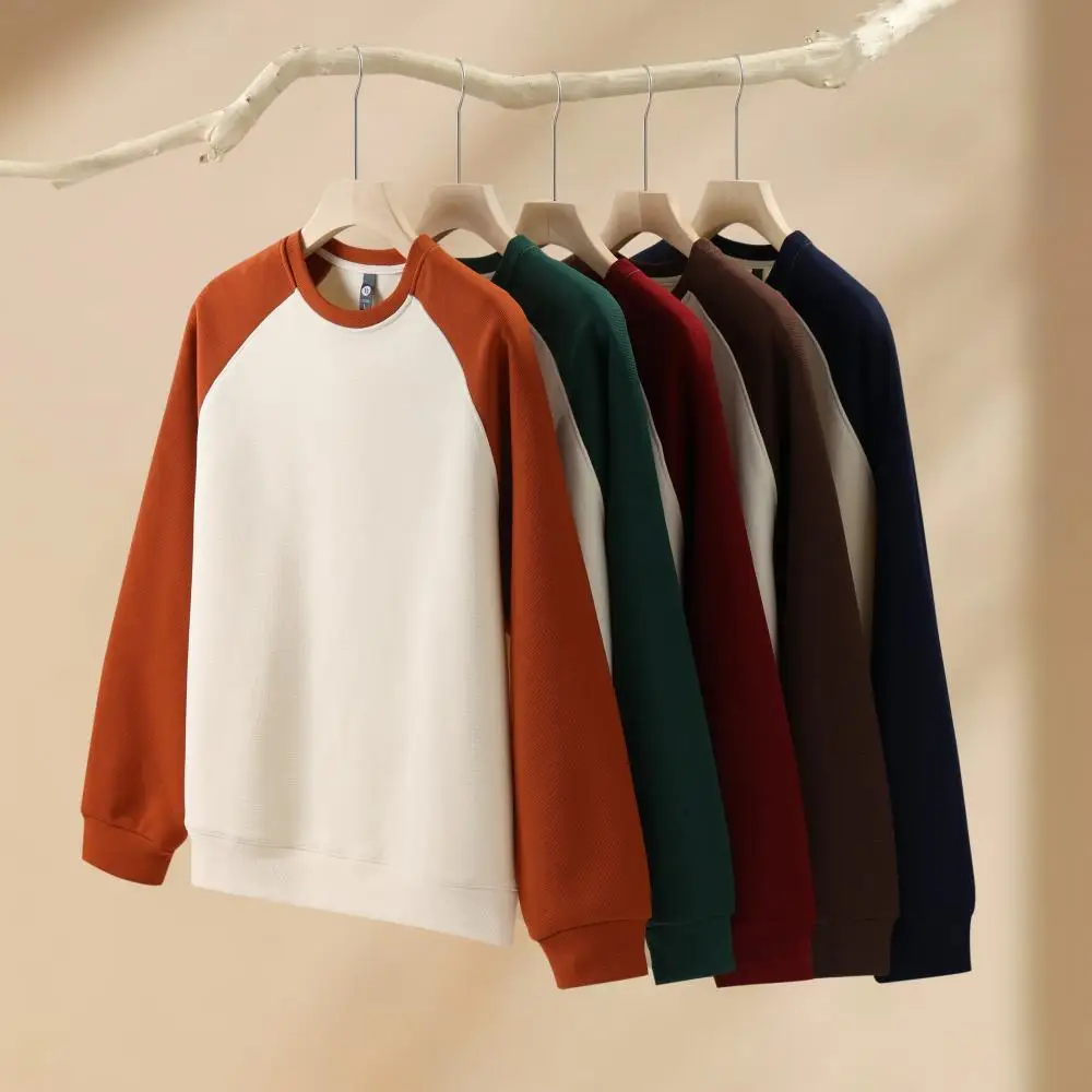 

YILI-LS-016 100 % Polyester Patchwork Long-Sleeved Top with Plush and Thickened Round Neck, Mandarin Raglan Sleeves Sweatshirt