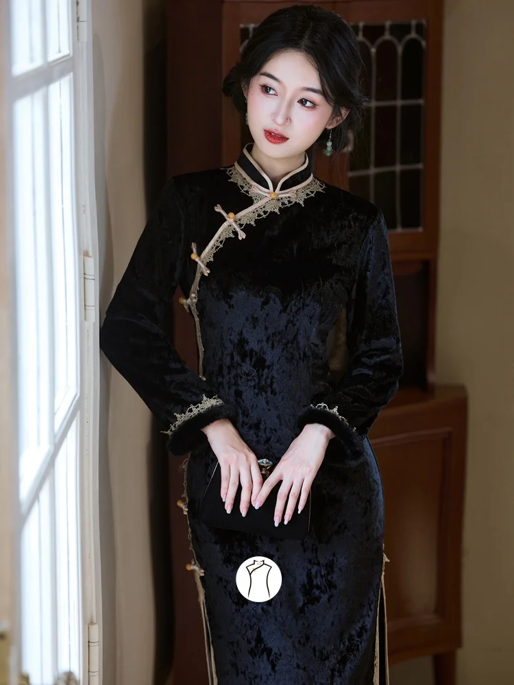 

Вельветовый зимний костюм 2025 года, новый, в китайском ретро-стиле, премиум-класса, стройнящий, в национальном стиле, с низким разрезом, теплый