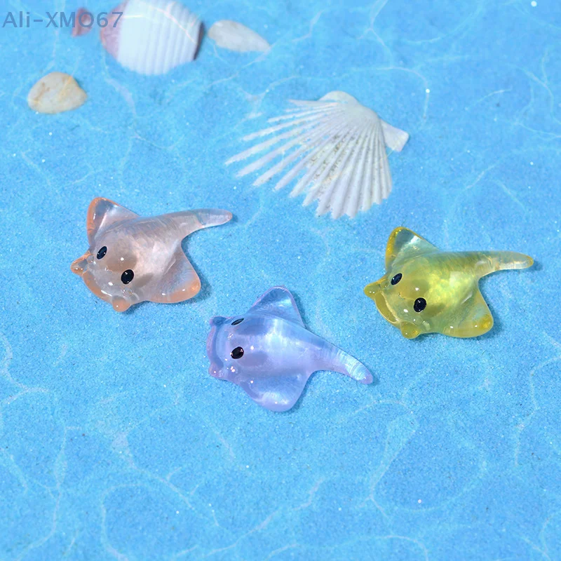 Cute Colorful Devil Fish Resin Mini Ornaments Fashion Creative Fish Tank Aquarium Decorations Accessories House Decorations