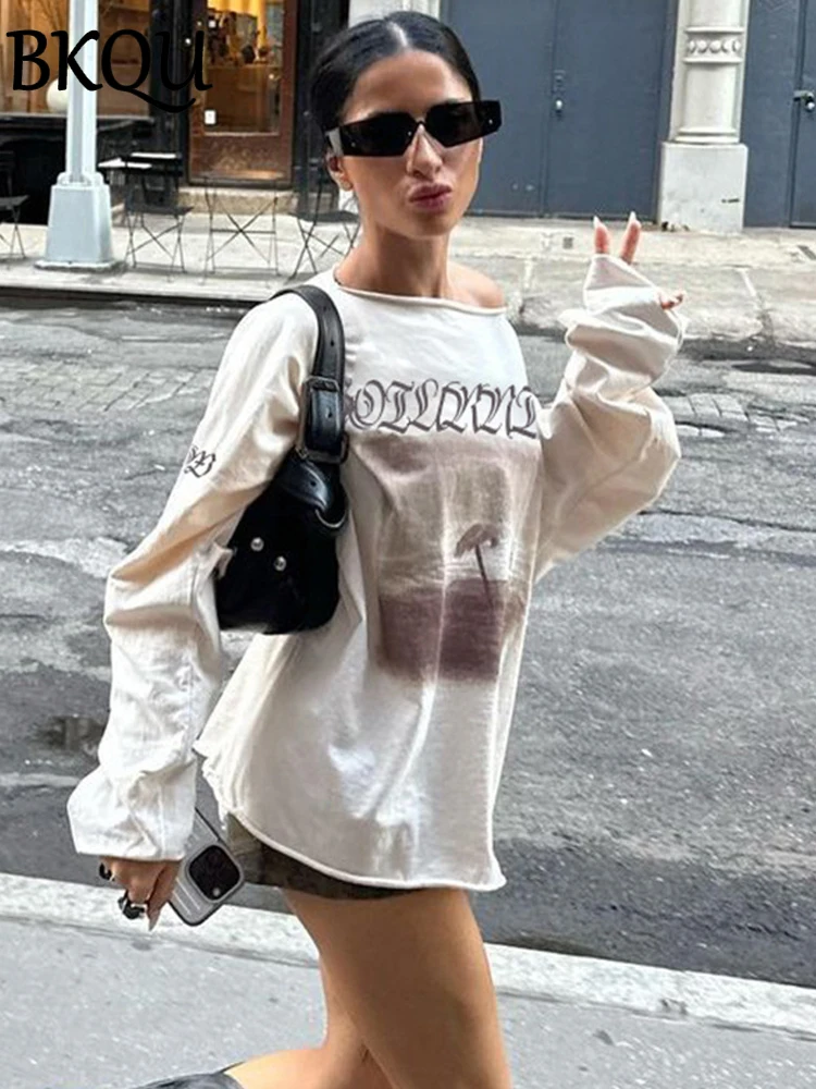 BKQU Oversized T-Shirt Women Letter Graphic Print Off Shoulder Long Sleeve Tees Autumn Casual Streetwear Y2k Grunge Pullover Top