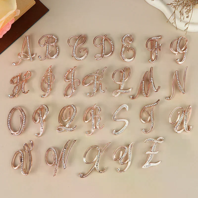 Women Luxury Letter Brooch Pins In Rose Gold Color Rhinestones Crystal English Alphabet Pins Cute Jewelry Accessories Gift