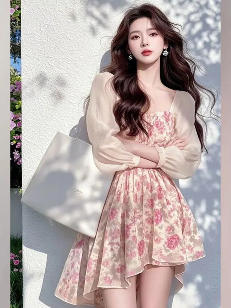 Spódnica damska w kwiatowy wzór z wysokim stanem, słodka, w stylu Dr Ele, mała francuska, modna, w kształcie litery A, wyprodukowana w Chinach, wiosna 2025.
