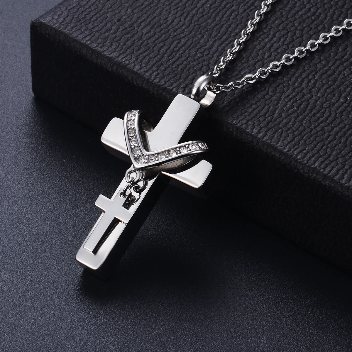 Urn Necklace for Ashes Double Cross Stainless Steel Cremation Keepsake Jewelry for Human Pet Memorial Funeral Pendant Unisex