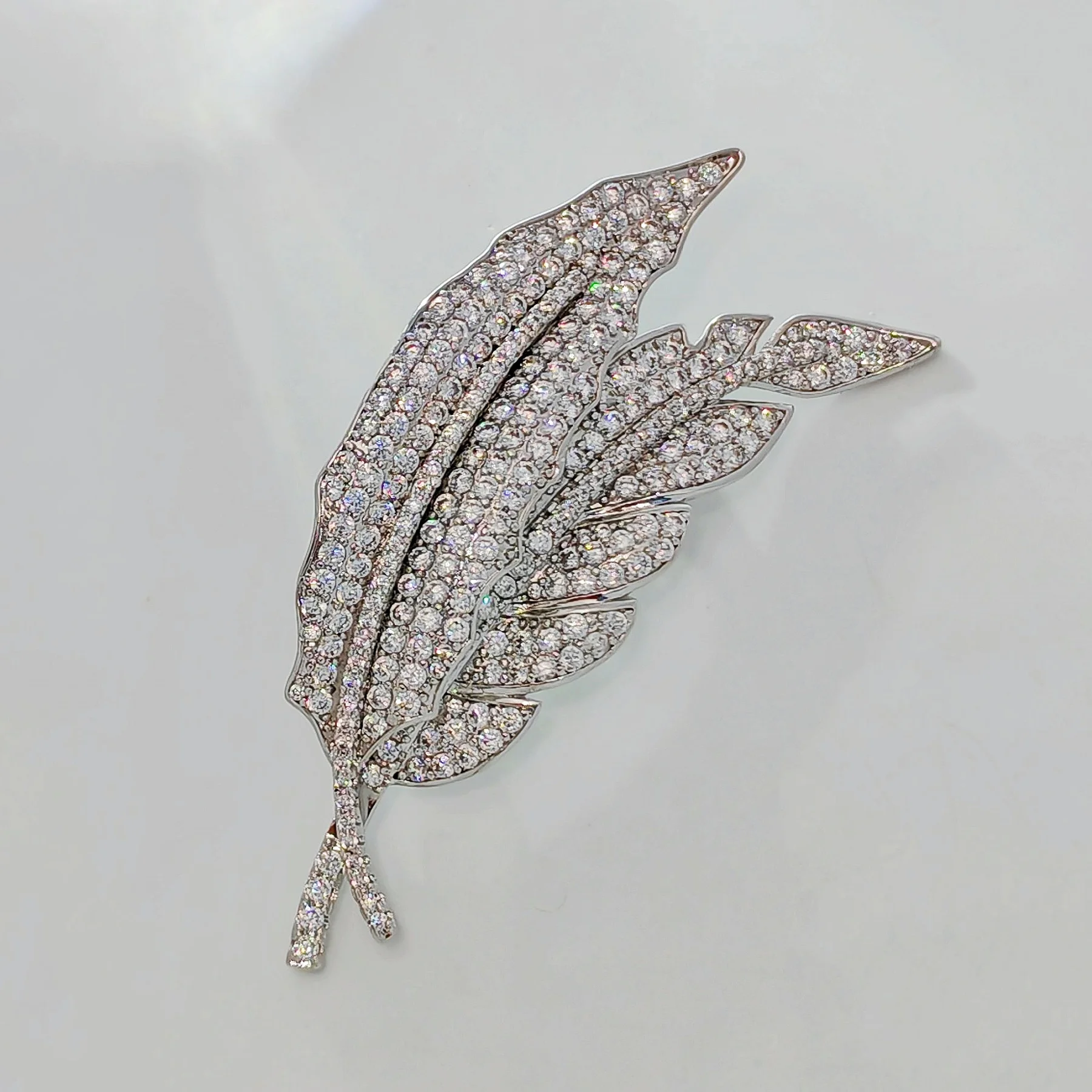 Sparkles Double CZ Leaf Brooch Pin Nature Inspire Plant Jewelry