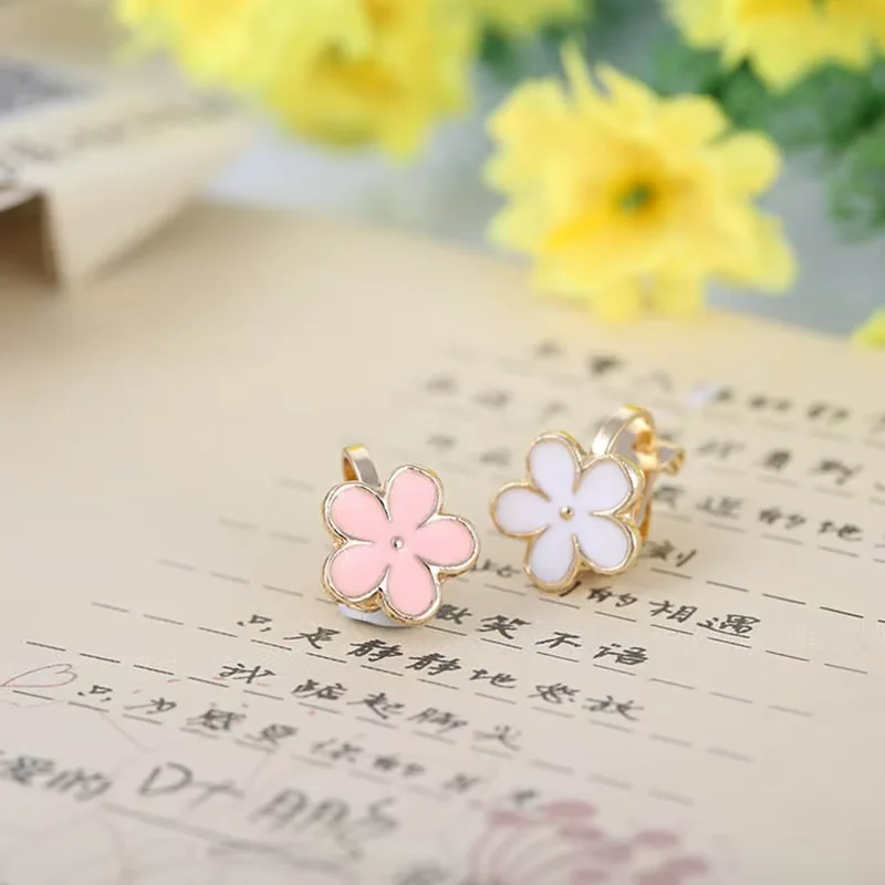 Body Jewelry Women - Nieuwe collectie schattige bloem clip-on oorbellen