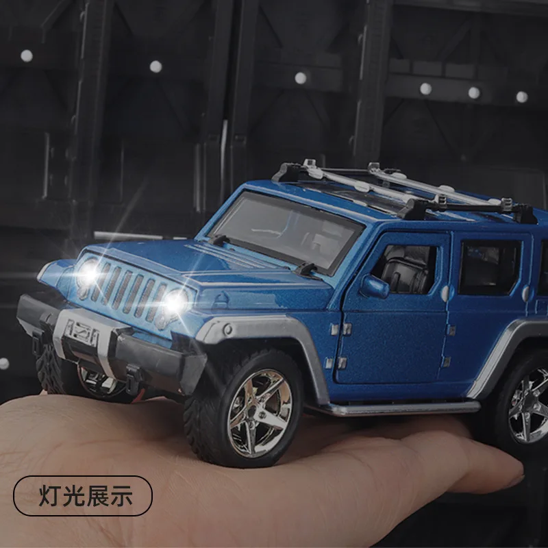 1:32 رانجلر على الطرق الوعرة سبيكة سيارة نموذج سبيكة ضوء تأثير الصوت التراجع 3 باب تصميم دييكاست سبيكة سيارة نموذج تحصيل