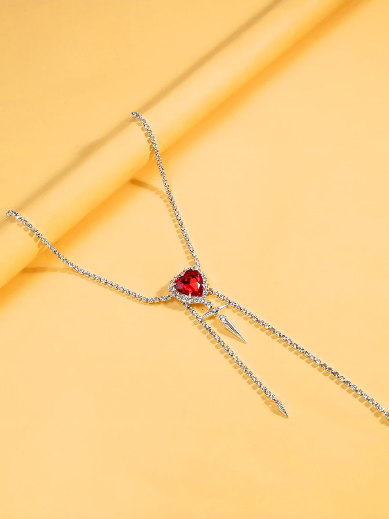 Luxury Cross And Heart Shaped Rhinestone Waist Chain Jewelry Red For Women Fashion Waist Chain New Product