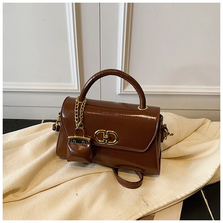 

2025 Minimalist Square Bag for Women, Structured Shoulder Bag, Chic Top Handle Crossbody Purse, Elegant & Versatile Day Bag