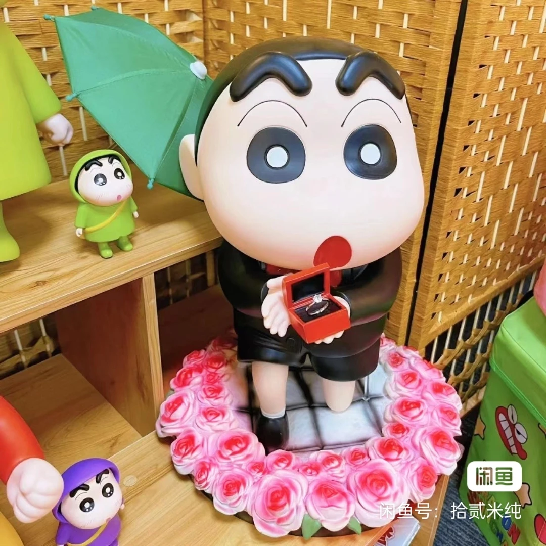 

Аниме периферийные устройства Crayon Shin-Chan Harano Shinnosuke 1:1, поза на колени, предложение для сцены, модель, украшение, подарок на день Святого Валентина