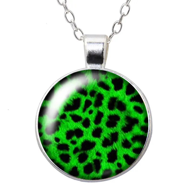 New Colorful Leopard print patterns beauty Round Photo Glass cabochon silver plated pendant necklace jewelry Gift