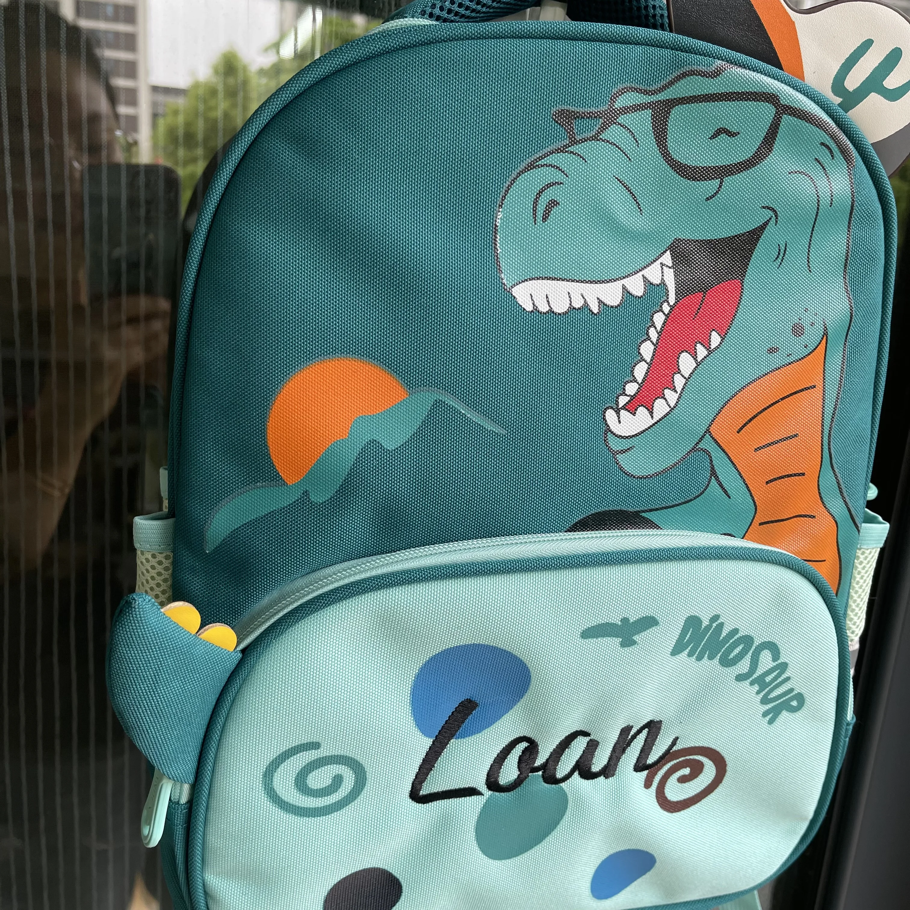 Mochila de dinossauro personalizado dos desenhos animados personalizados, grande capacidade, crianças fofas mochila, lanche ao ar livre Gift Bag,