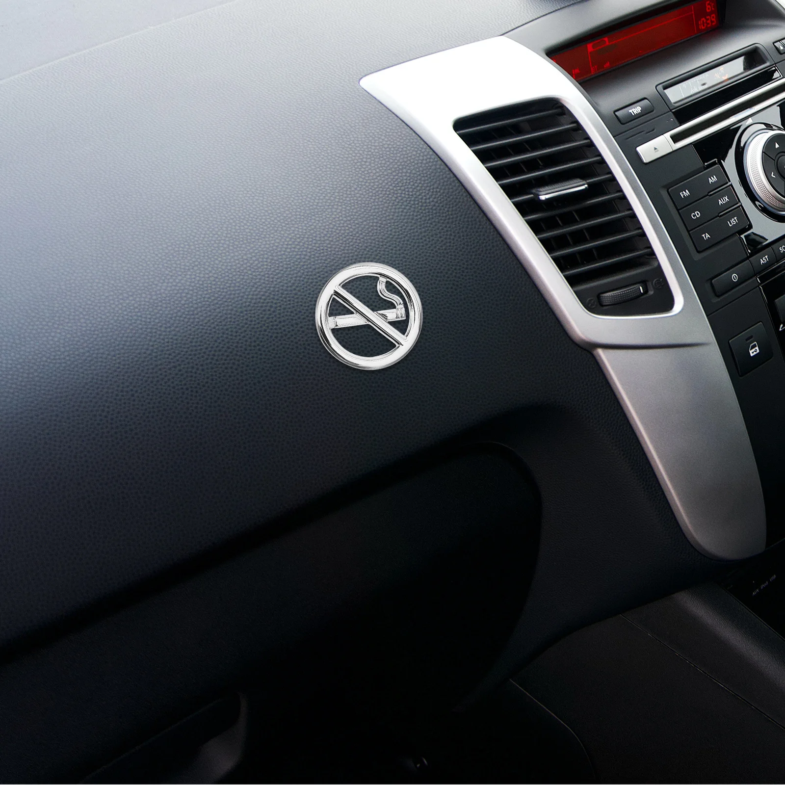 

No Smoking Metal Decal 3D Design Car Sticker Durable Warning Sign Easy to See No Smoking Stickers for Vehicles