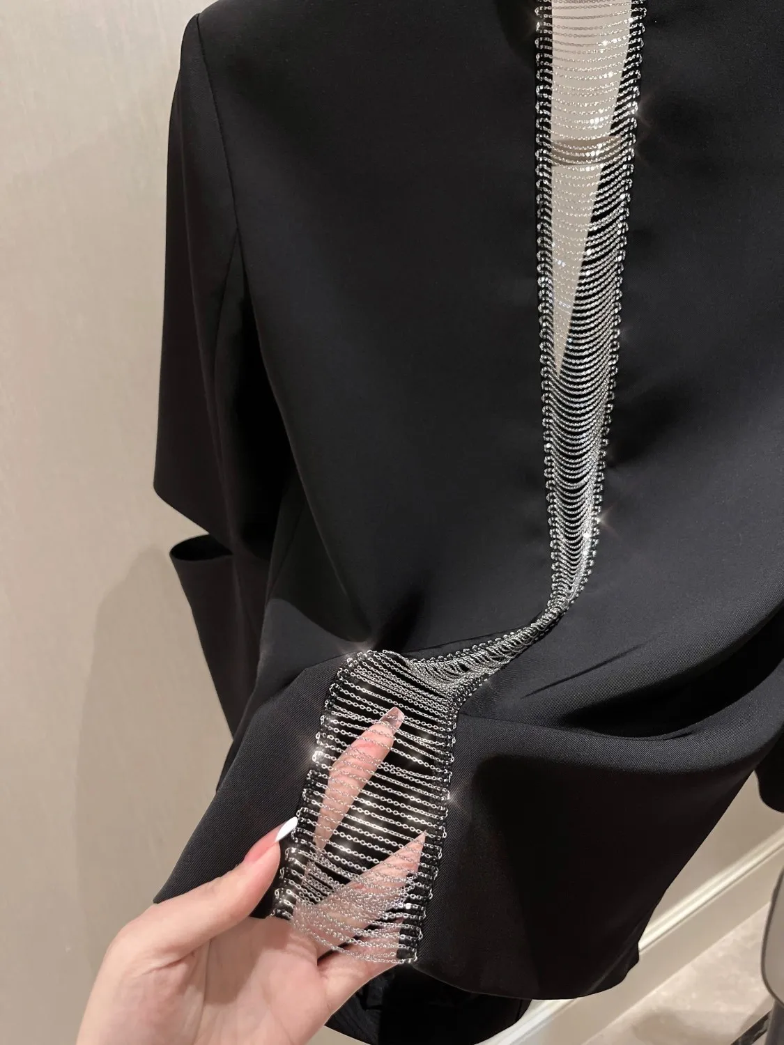 Cappotto corto da donna Nuovo in abiti esterni Giacca corta Donna Vita rossa Paillettes Perline scintillanti Misto lana di fascia alta Giallo