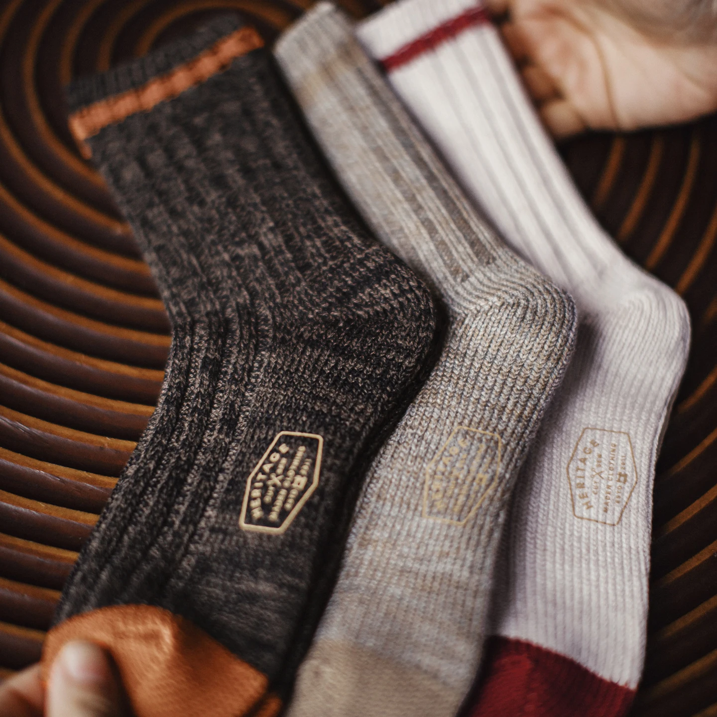 Maden Men‘s 3-Pack Vintage Wool Blend Socks Color Blocking Ribbed Knit Striped Mid-Calf Thermal Socks for Autumn Winter