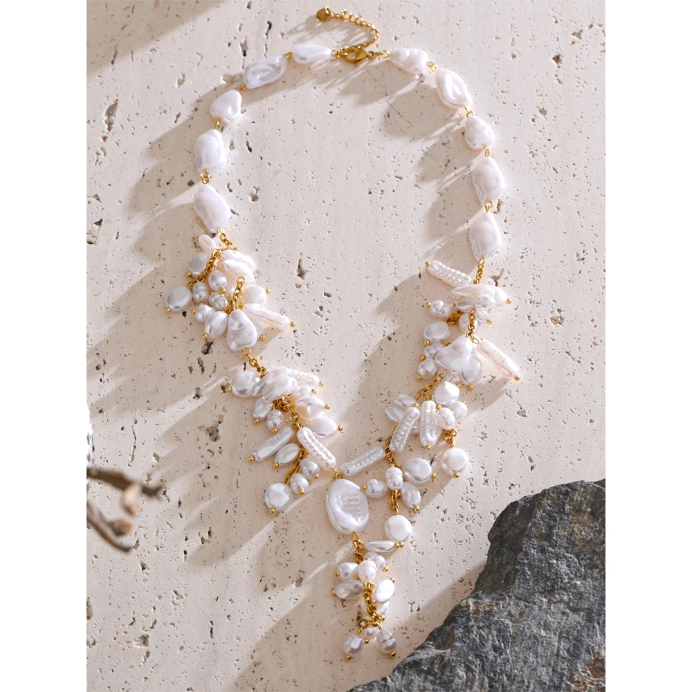 Thumbnail 2 - #17 Newest Fascinators