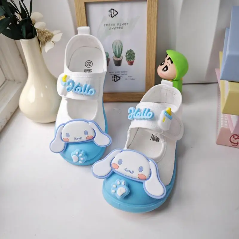 

Детская парусиновая обувь Sanrios, сандалии Cinnamoroll для девочек, летние пляжные легкие спортивные детские туфли с героями мультфильмов Kawaii, фигурка аниме