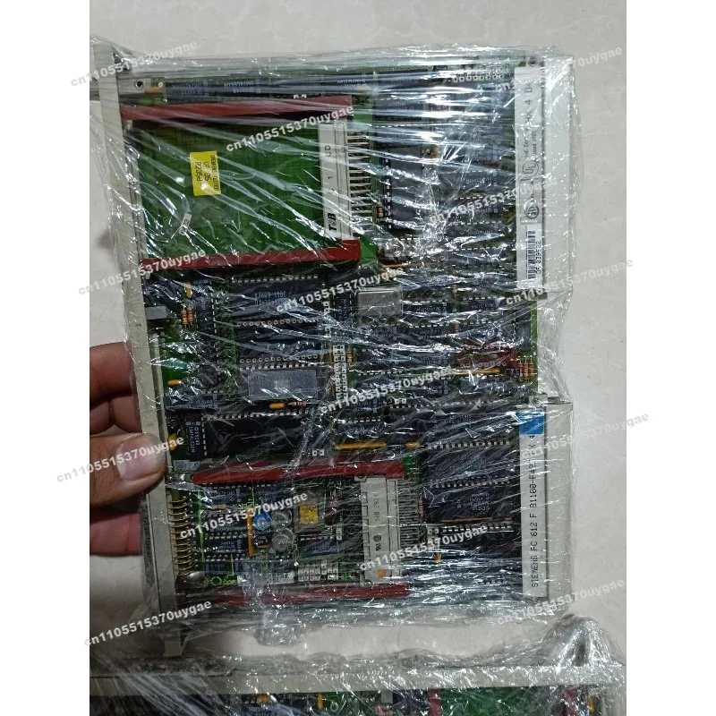 Placa principal da CPU 6ES5524-3UA13 6ES5 524-3UA13 Original genuíno de segunda mão