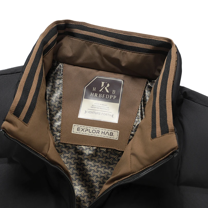 سترة شتوية جديدة رائجة البيع لعام 2026 سترة رجالية مقاومة للرياح مبطنة بالقطن سترة سميكة بلون سادة معطف بياقة واقفة #6