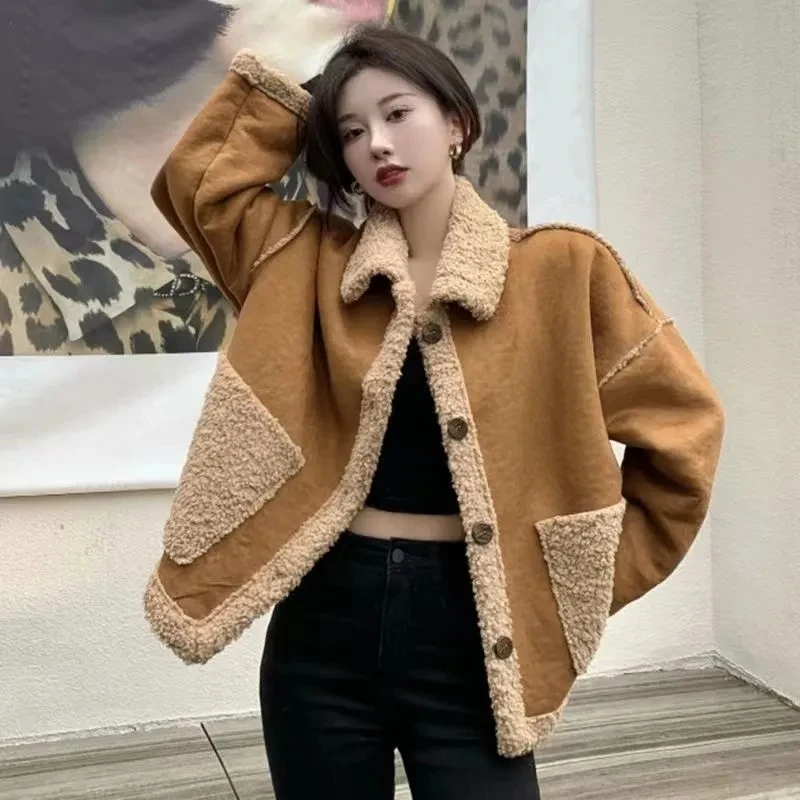 2024 Autumn/Winter New Retro Fried Street Design Feeling Small Unique Leather Wool Integrated Warm Lamb Fleece Coat for Women 88